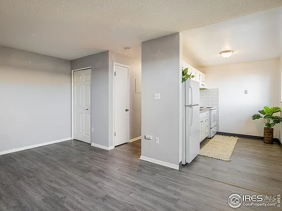 301d9e3ce4d7a26a0083dcb39da8cf12-cc_ft_576